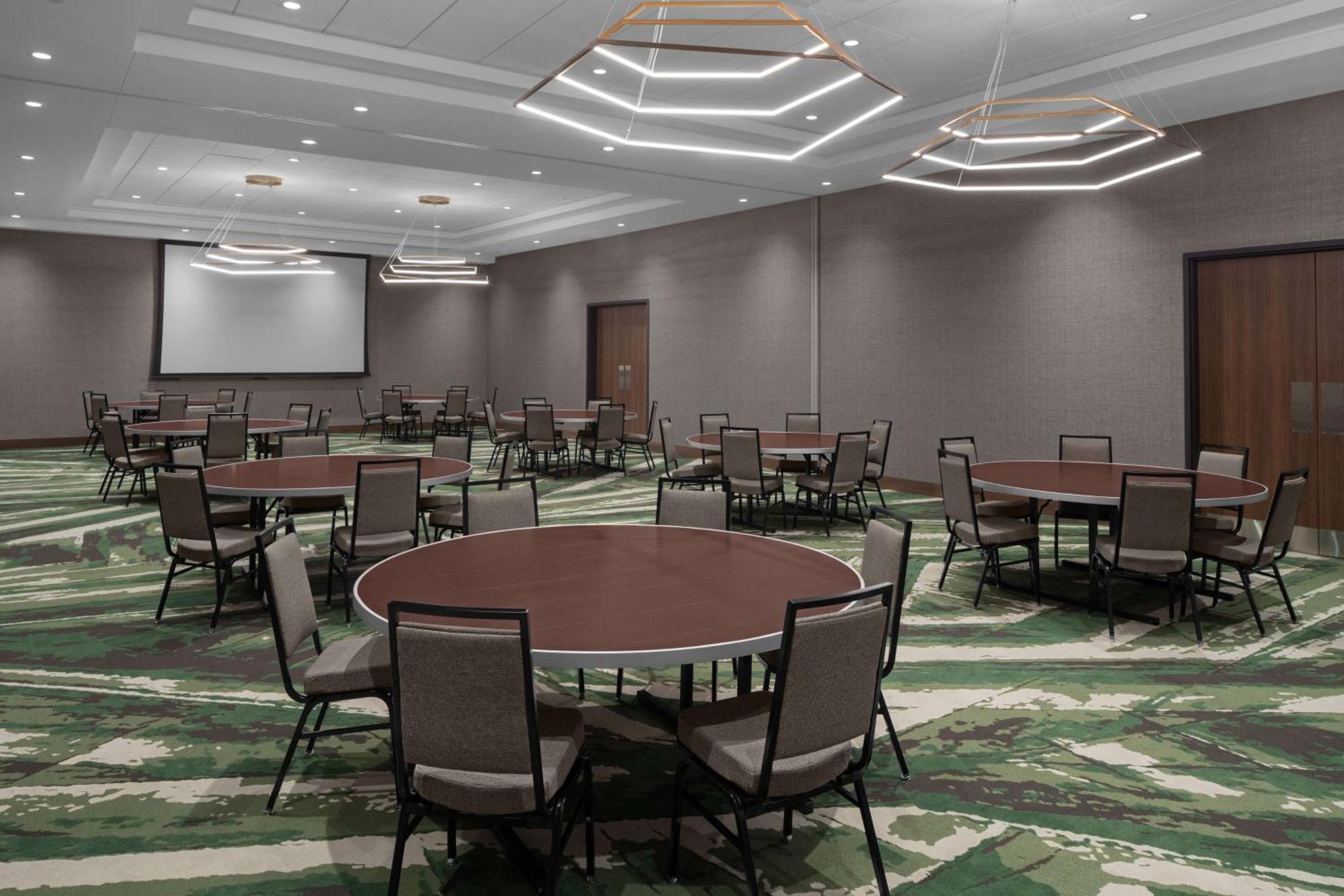 Embassy Suites By Hilton Madison Downtown Zewnętrze zdjęcie